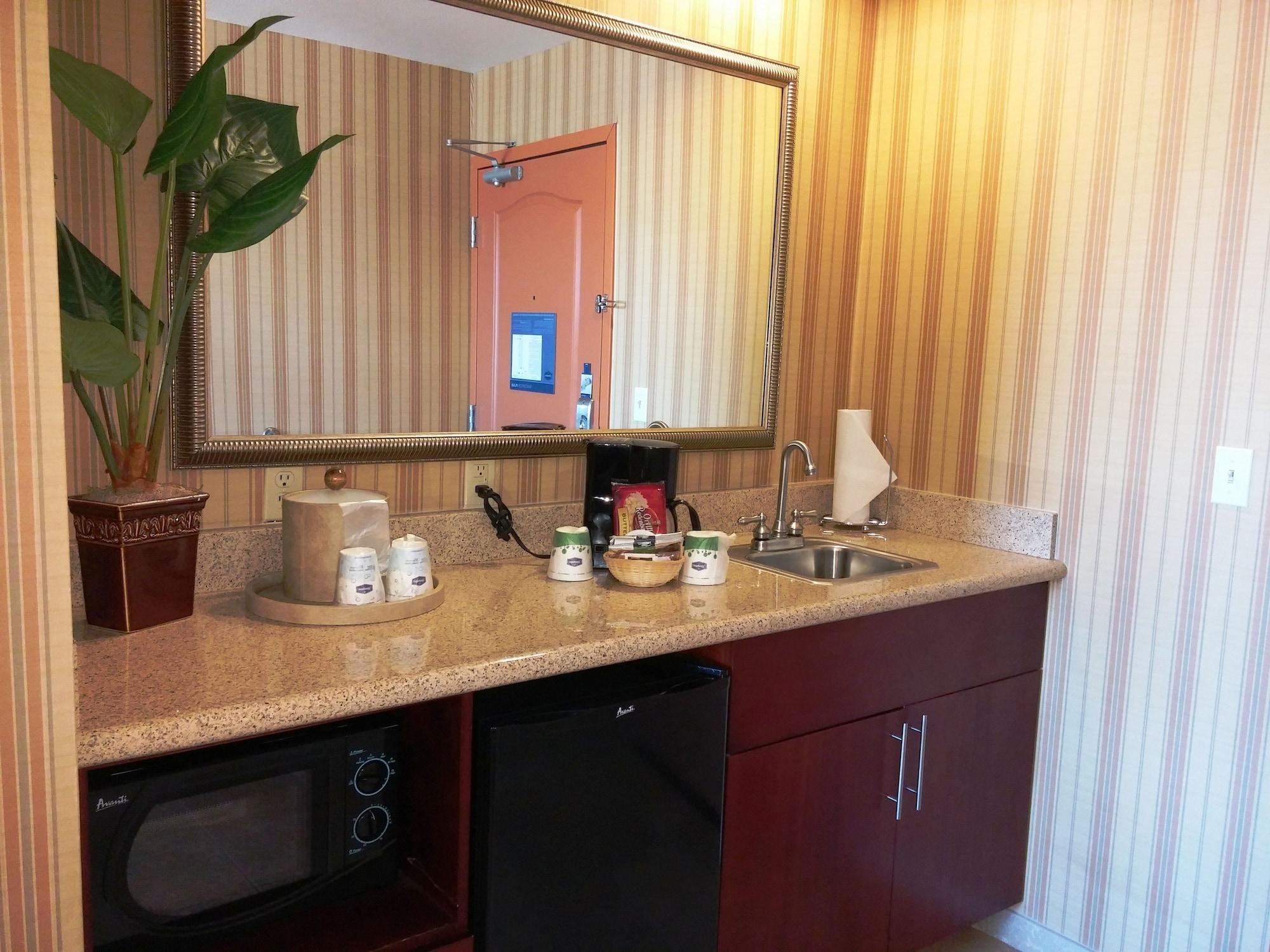 Hampton Inn & Suites Albuquerque-Coors Road Εξωτερικό φωτογραφία