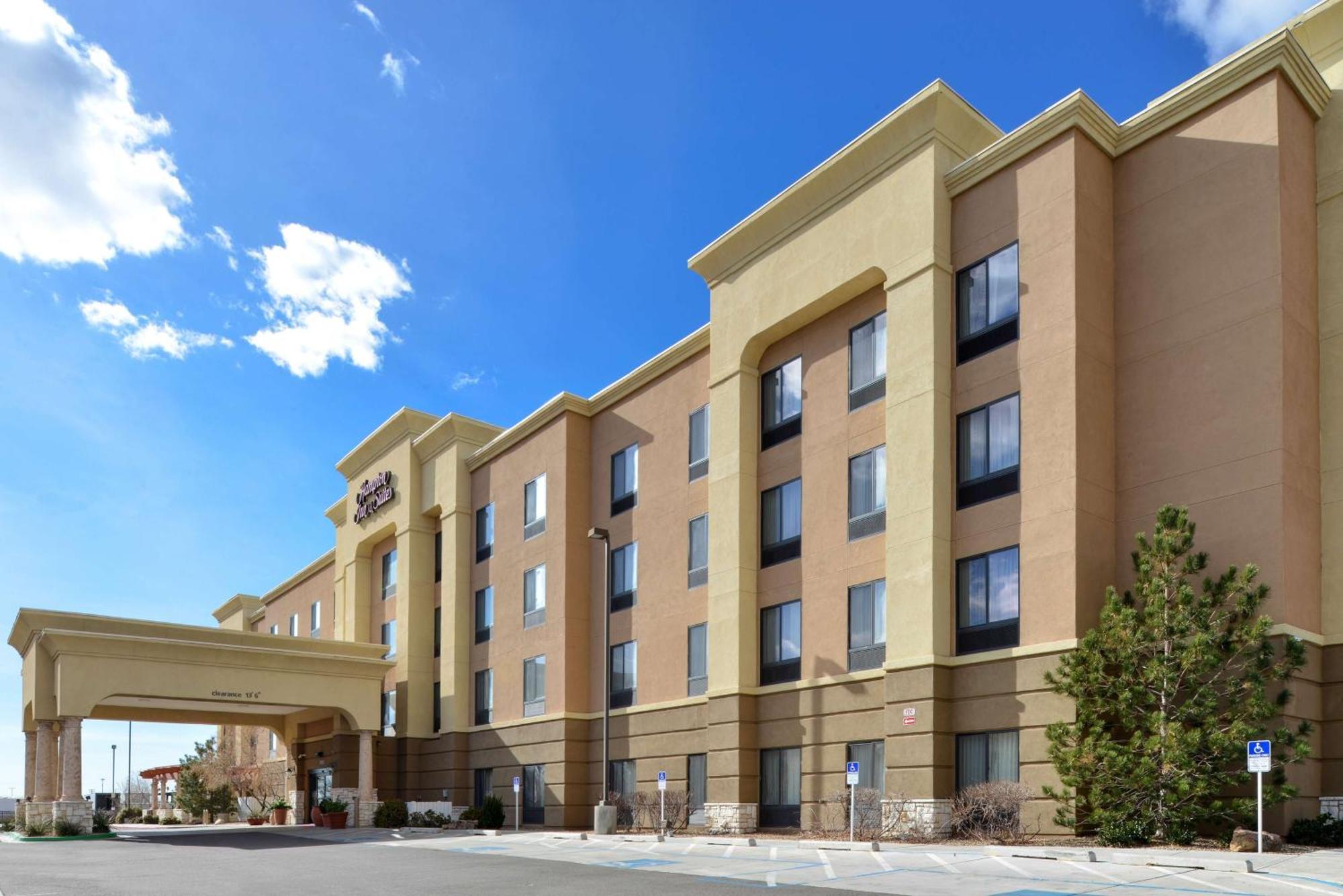 Hampton Inn & Suites Albuquerque-Coors Road Εξωτερικό φωτογραφία