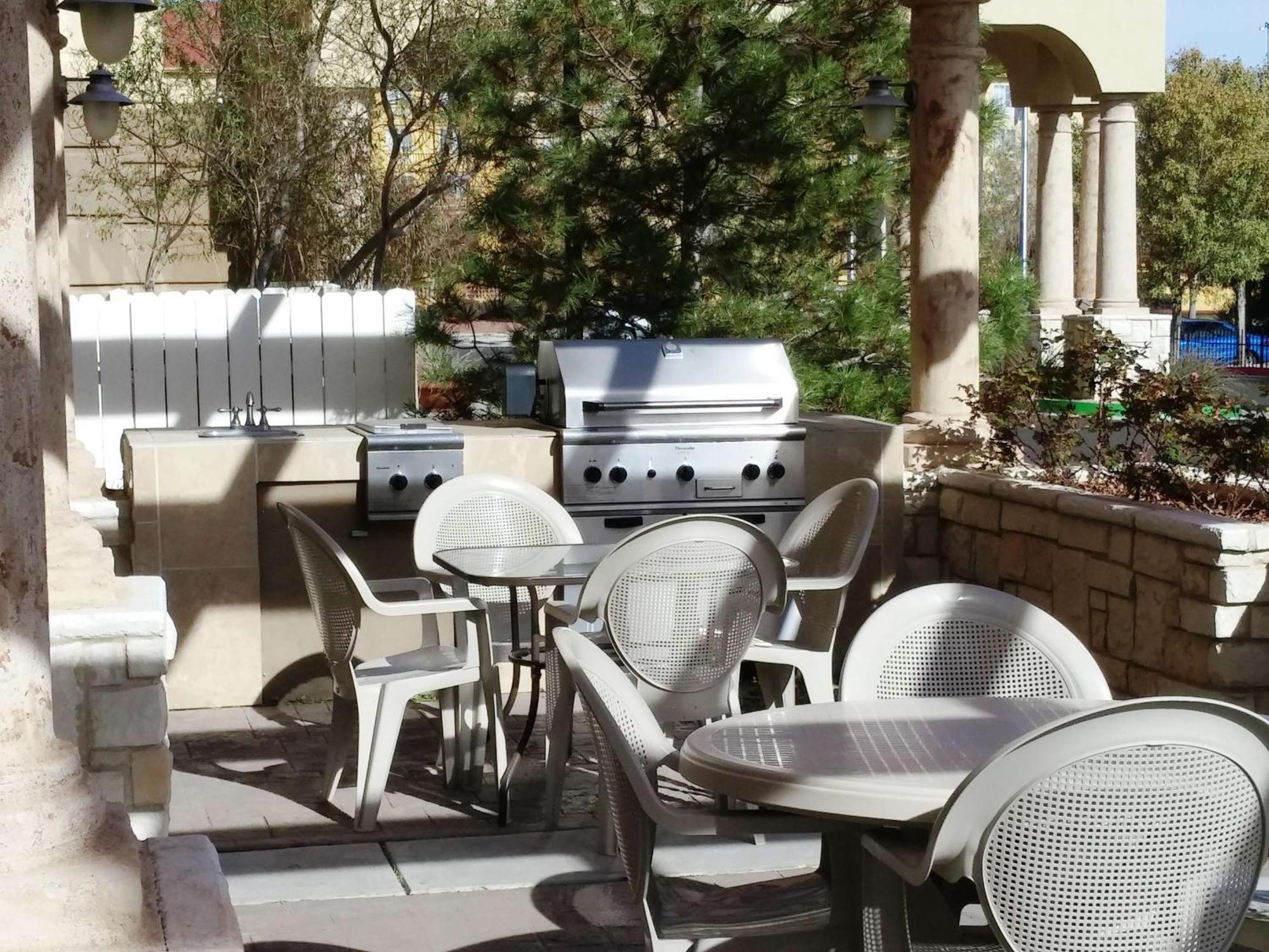 Hampton Inn & Suites Albuquerque-Coors Road Εξωτερικό φωτογραφία