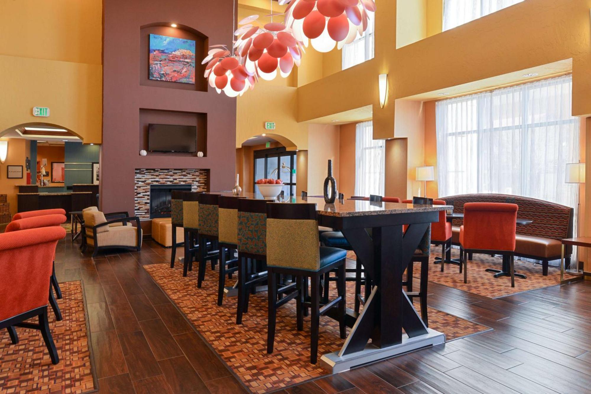 Hampton Inn & Suites Albuquerque-Coors Road Εξωτερικό φωτογραφία