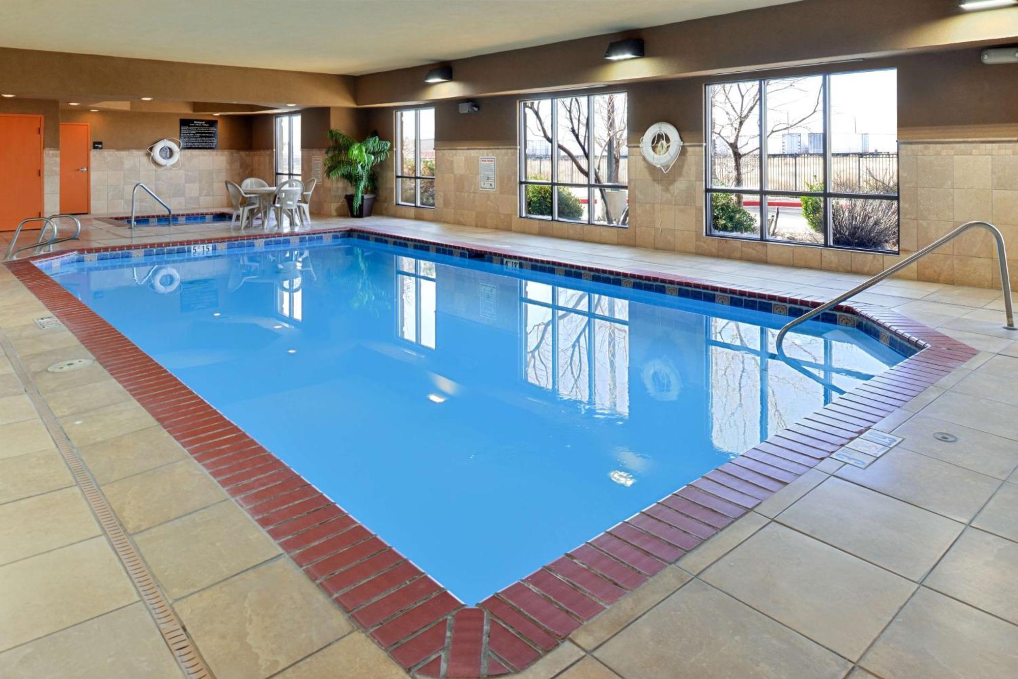 Hampton Inn & Suites Albuquerque-Coors Road Εξωτερικό φωτογραφία
