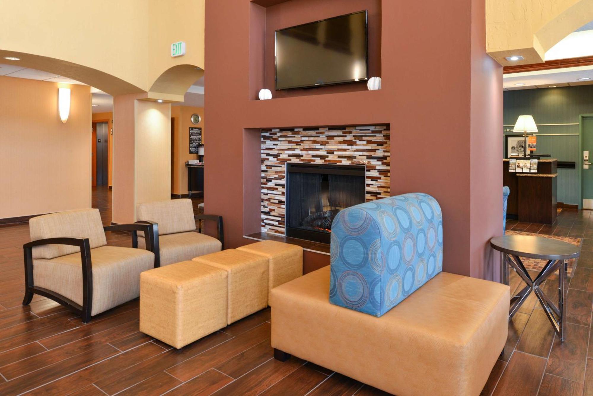 Hampton Inn & Suites Albuquerque-Coors Road Εξωτερικό φωτογραφία