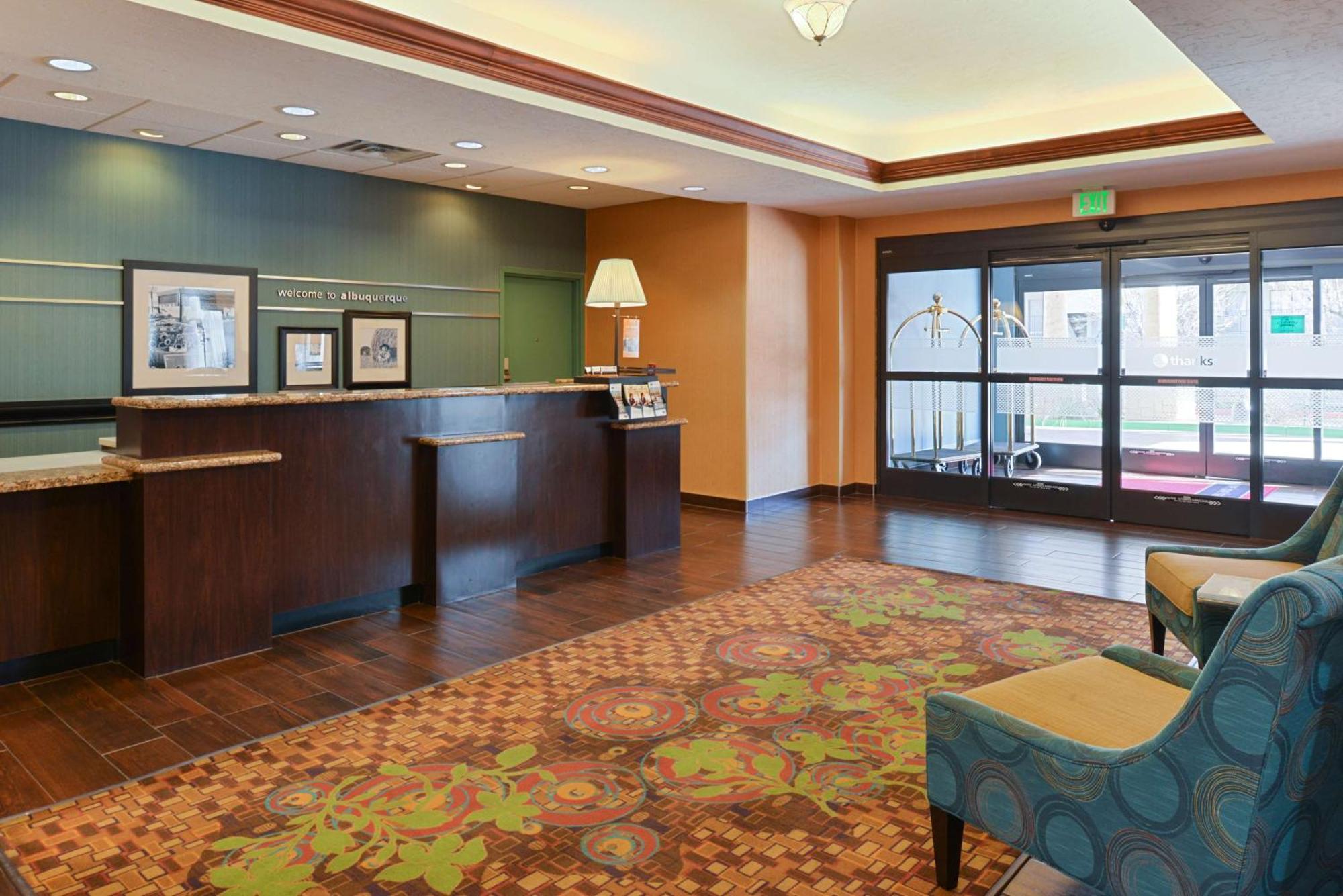 Hampton Inn & Suites Albuquerque-Coors Road Εξωτερικό φωτογραφία